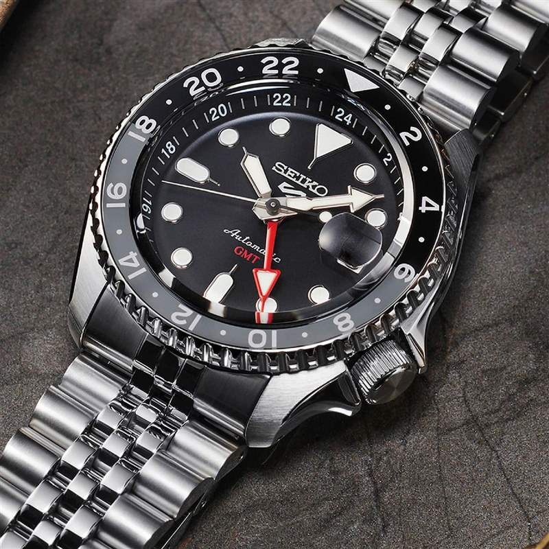 最親民的GMT機械表!SEIKO 5 Sports推出全新GMT 系列-復刻表