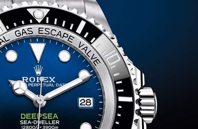 Deepsea 2022年悄悄改款，型號也跟著改為136660，手表的表圈改得更為纖細。 （Rolex）