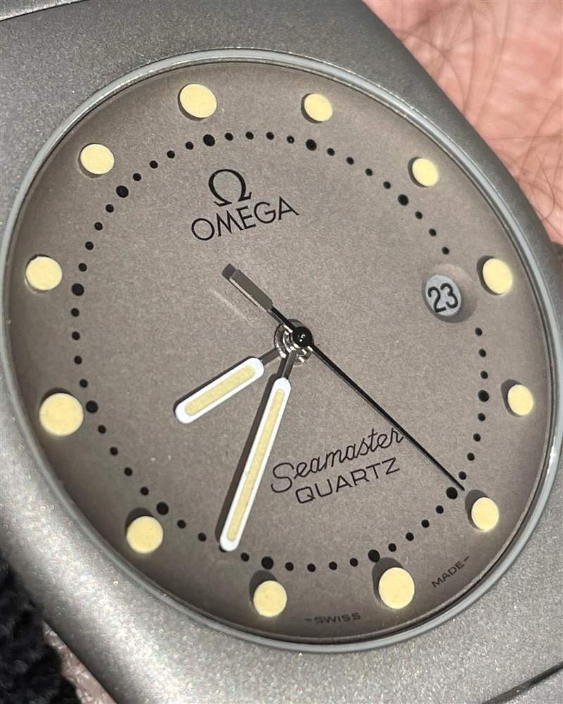 有錶友在IG分享Seamaster Recife，讓人驚覺最平價的歐米茄早在30多年前就出現(xiàn)過了。（IG@steviemac1040）