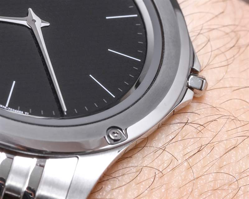西鐵城 Eco-Drive One Watch 評測-復刻表