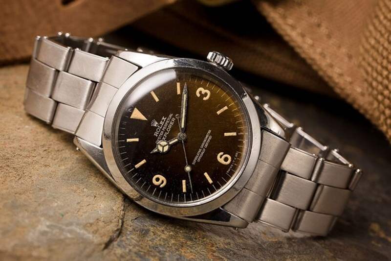 1963年推出的1016可說Explorer中最著名的型號,產期長達30多年,直到 1989 年才正式 回顧Rolex Explorer歷史|369豈止是勞力士入門表!-復刻表
